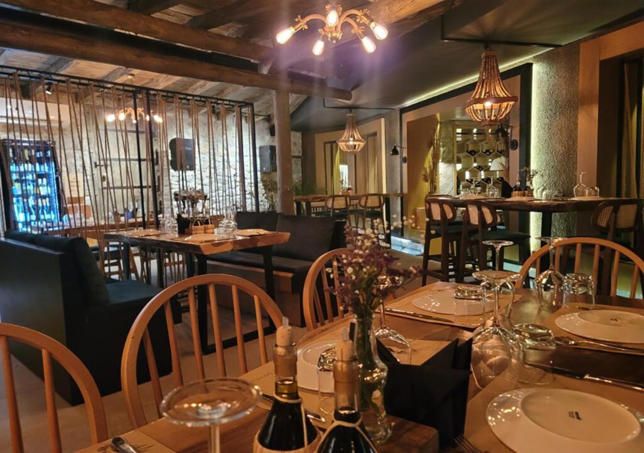 Dim'S Hotel & Restaurant Корча Экстерьер фото